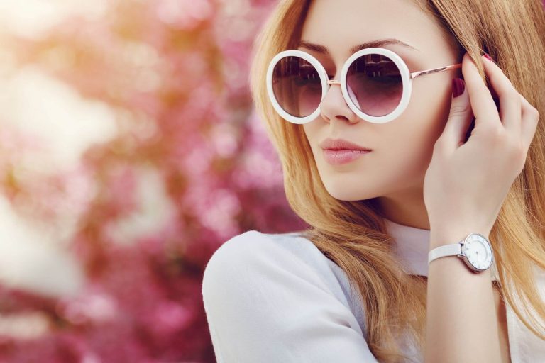 Five Stylish Ways to Stand Out From the Crowd