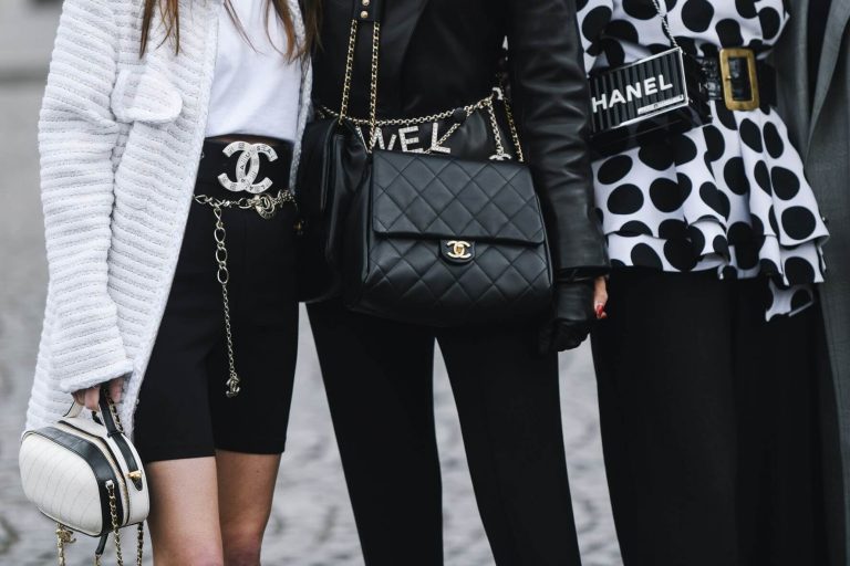 fashion accessories to make your outfit pop