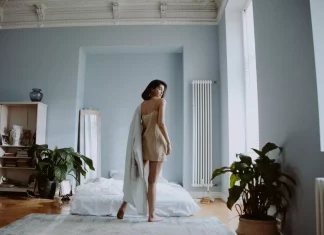 Beauty Sleep: The Connection Between Fashionable Sleepwear and Restful Nights